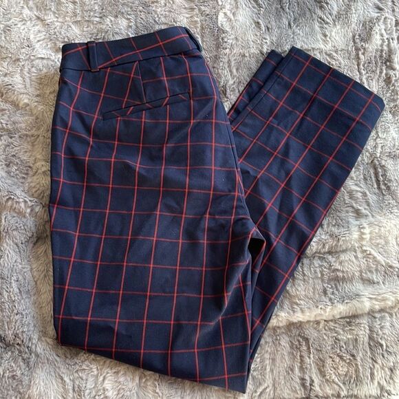 Banana Republic Sloan Pant - Picture 2 of 4